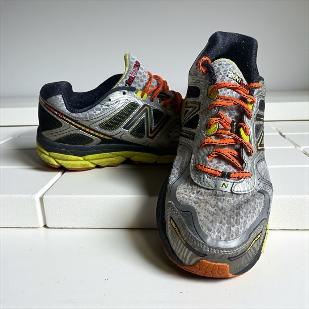 New Balance 860v4 Men's Running Shoes Gray Yellow Orange Athletic Size 13​